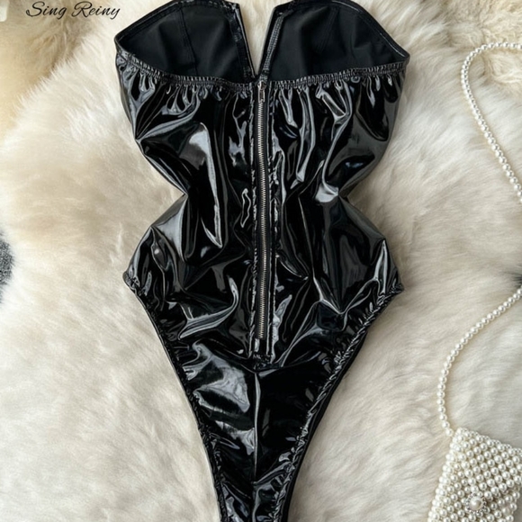 SEXY BLACK FAUX LEATHER CORSET BODYSUIT - Picture 4 of 4